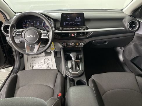 Used 2022 Kia Forte Sedan image 18