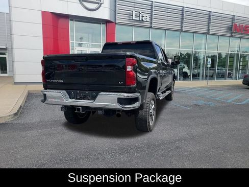 Used 2024 Chevrolet Silverado 3500 LT w/ Convenience Package AWD/4WD image 16