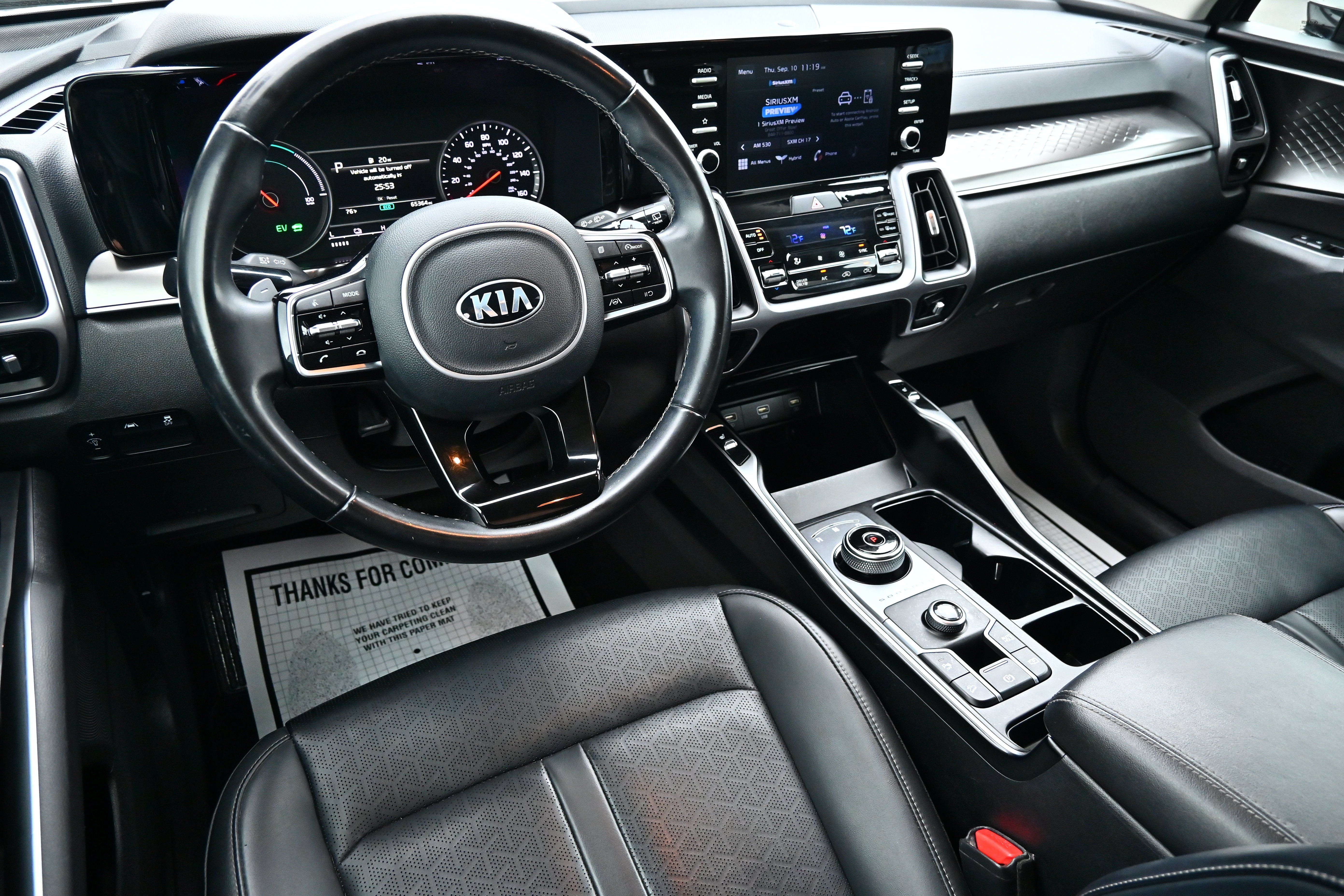 Used 2021 Kia Sorento S FWD image 24