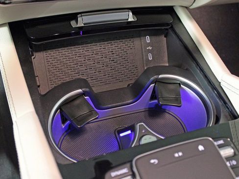 Certified 2026 Mercedes-Benz GLS 450 4MATIC image 25