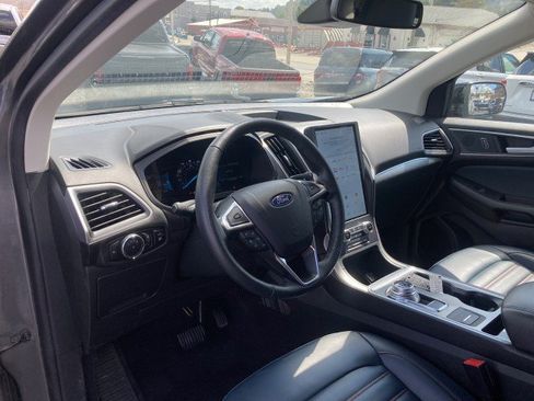 Used 2024 Ford Edge SEL w/ Sport Appearance Package AWD/4WD image 10