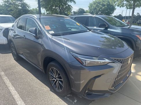 Used 2022 Lexus NX 250 FWD w/ Towing Package (2000 Lbs) image 2