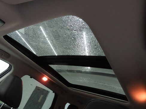 Used 2025 Nissan Pathfinder Platinum w/ Cargo Package image 20