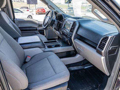 Used 2019 Ford F150 XLT w/ Equipment Group 302A Luxury image 18