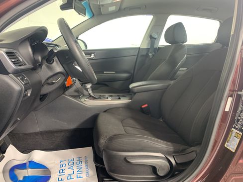 Used 2020 Kia Optima LX FWD image 15