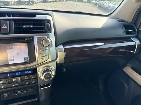 Used 2016 Toyota 4Runner Limited AWD/4WD image 12
