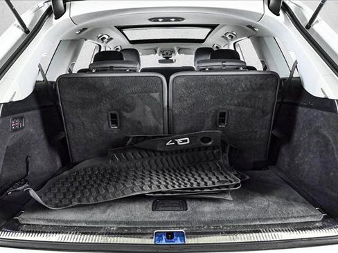Used 2023 Audi Q7 2.0T Premium w/ Convenience Package image 6