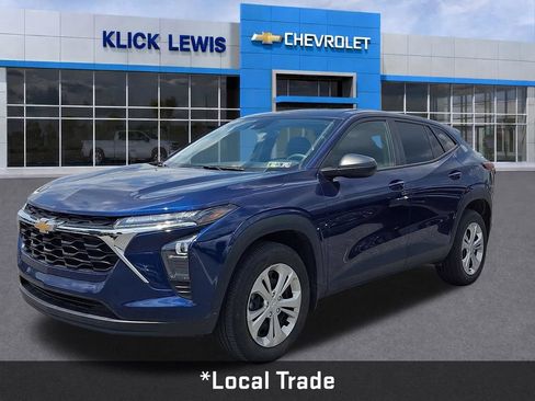 Used 2024 Chevrolet Trax LS FWD image 3