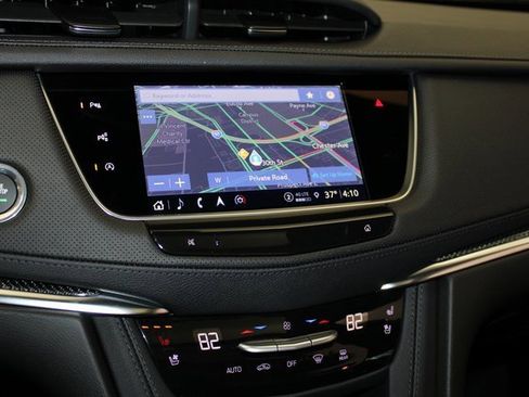 New 2026 Cadillac XT5 Sportv image 16