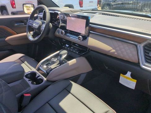 New 2026 GMC Canyon Denali AWD/4WD image 29