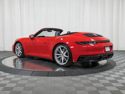 Certified 2024 Porsche 911 Carrera GTS image 3