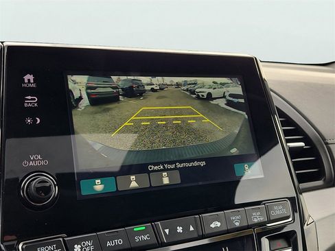 Certified 2024 Honda Odyssey EX-L image 16