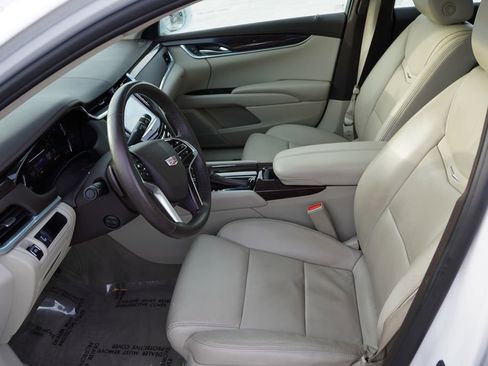 Used 2017 Cadillac XTS Luxury w/ Driver Awareness Package image 15