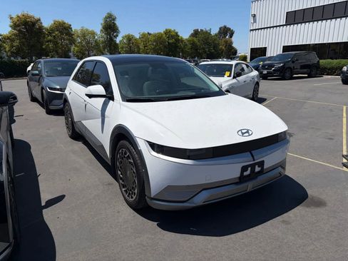 Used 2024 Hyundai Ioniq 5 Limited AWD/4WD image 1