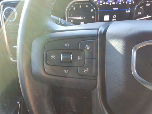 Certified 2022 GMC Sierra 1500 AT4 w/ AT4 Premium Package AWD/4WD image 31