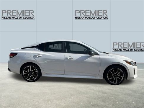 New 2025 Nissan Sentra SR w/ SR Premium Package image 4