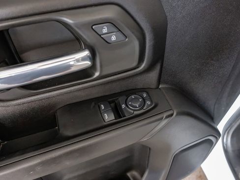 Used 2025 Chevrolet Silverado 3500 W/T AWD/4WD image 36