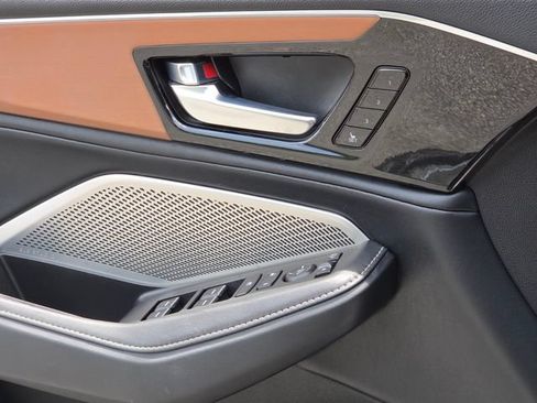 Used 2022 Acura MDX w/ Technology Package FWD image 30