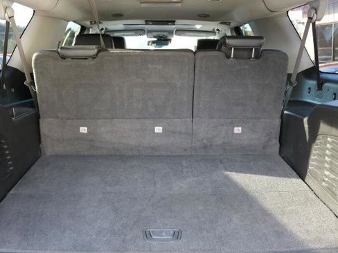 Used 2019 Chevrolet Suburban LT image 26