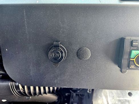 Used 2014 Ford E-350 and Econoline 350 Super Duty w/ A/C Prep Package image 29