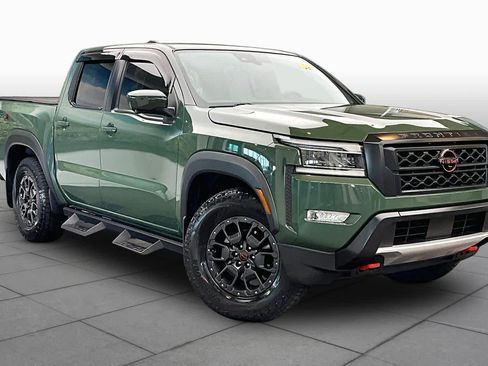 Used 2022 Nissan Frontier Pro-X w/ Pro-X Premium Package RWD image 3