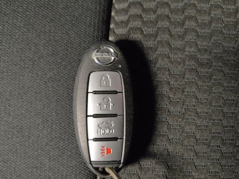 Used 2022 Nissan Sentra S image 32