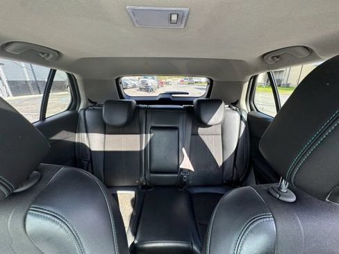 Used 2015 Chevrolet Trax LT w/ LT Sun and Sound Package AWD/4WD image 21