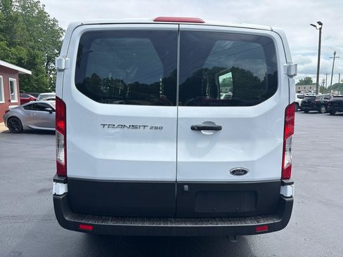 Used 2025 Ford Transit 250 Low Roof w/ Exterior Upgrade Package RWD image 4