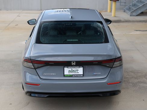 Used 2023 Honda Accord EX-L image 13