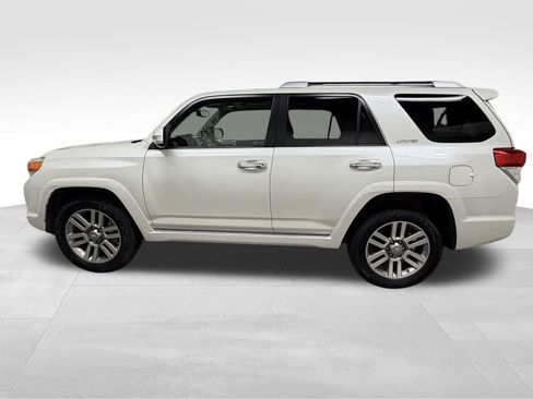 Used 2013 Toyota 4Runner Limited AWD/4WD image 6