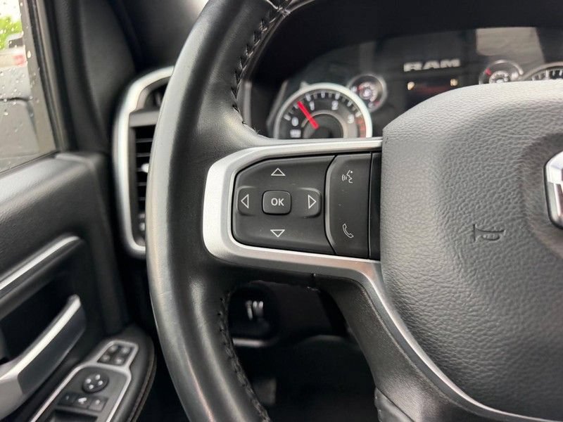 Used 2024 RAM 2500 Big Horn AWD/4WD image 10