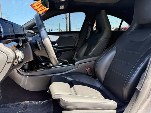 Used 2020 Mercedes-Benz CLA 250 image 11