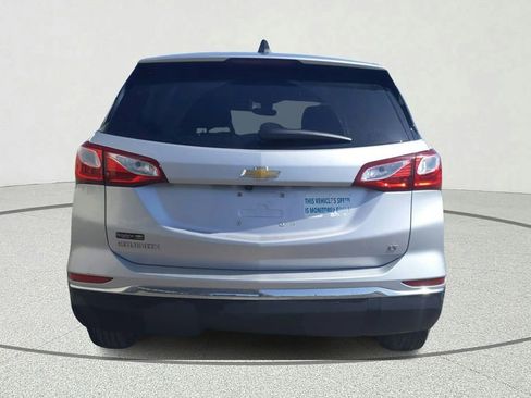 Used 2021 Chevrolet Equinox LT w/ Driver Convenience Package FWD image 5