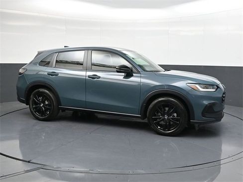 New 2026 Honda HR-V Sport image 9