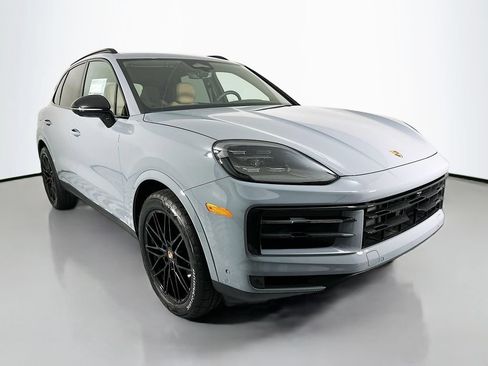 New 2026 Porsche Cayenne AWD/4WD image 7