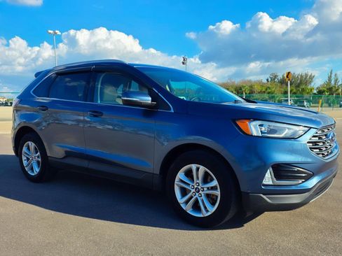 Used 2019 Ford Edge SEL w/ Equipment Group 201A image 3