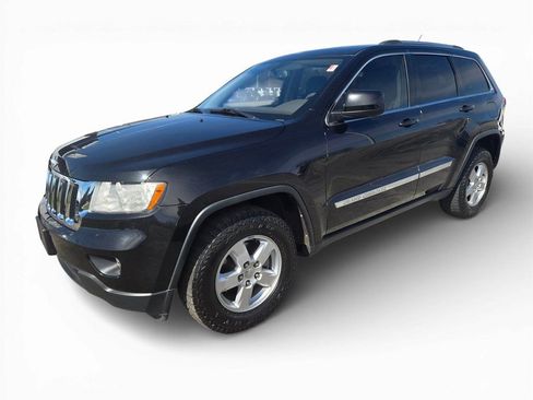 Used 2013 Jeep Grand Cherokee Laredo w/ Laredo E Group image 1