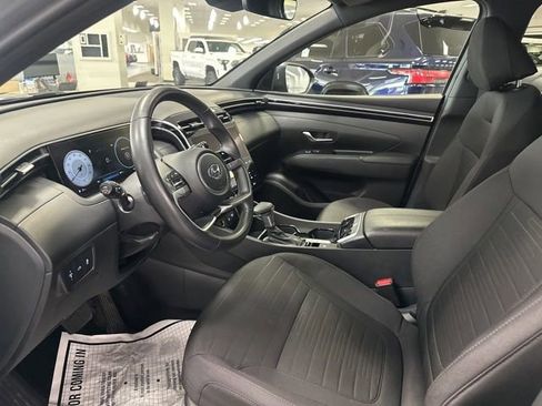 Used 2023 Hyundai Santa Cruz SEL Premium AWD/4WD image 9