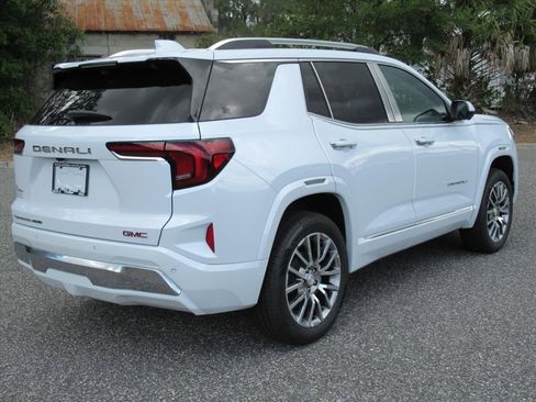 New 2026 GMC Terrain Denali AWD/4WD image 7