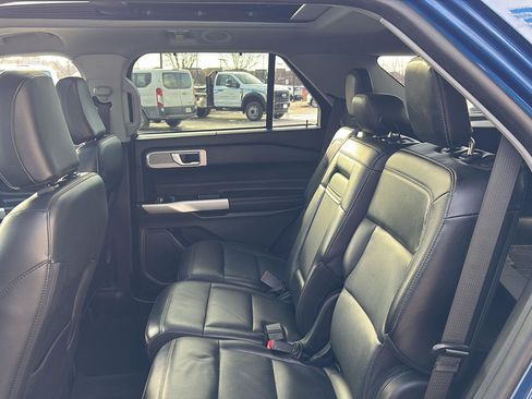 Used 2021 Ford Explorer Limited w/ Class III Trailer Tow Package image 19