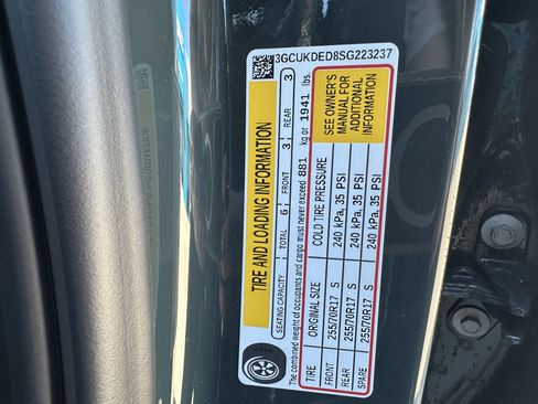 Used 2025 Chevrolet Silverado 1500 LT image 17