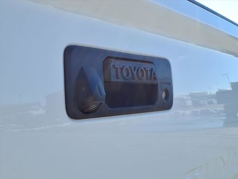 Used 2020 Toyota Tundra SR image 34