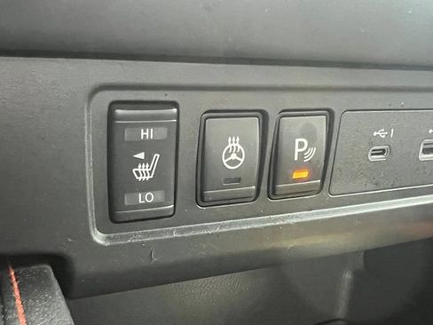 Used 2023 Nissan Frontier Pro-X w/ Pro-X Premium Package RWD image 12