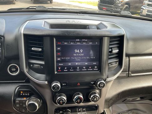 Used 2019 RAM 1500 Big Horn AWD/4WD image 17