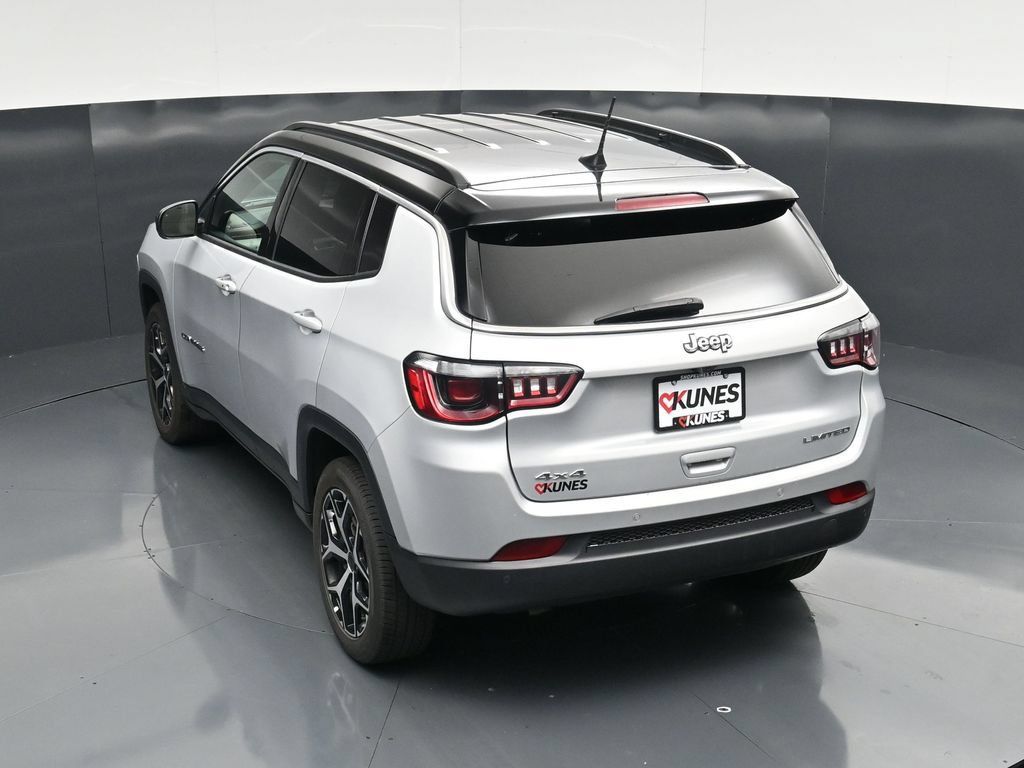 Used 2025 Jeep Compass Limited AWD/4WD image 51