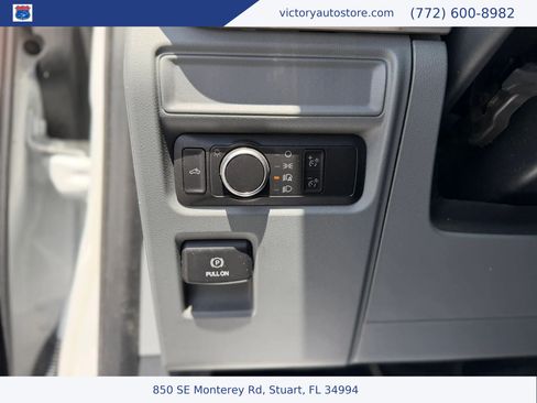 Used 2022 Ford F150 XL RWD image 21