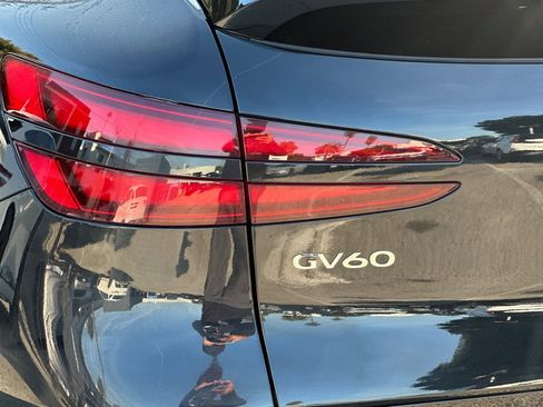Used 2023 Genesis GV60 Advanced image 29