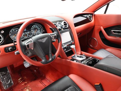 Used 2013 Bentley Continental GT AWD/4WD image 2