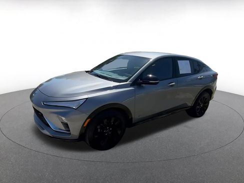 Used 2025 Buick Envista Sport Touring image 8