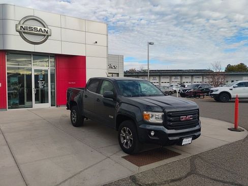 Used 2018 GMC Canyon All Terrain w/ Trailering Package image 3
